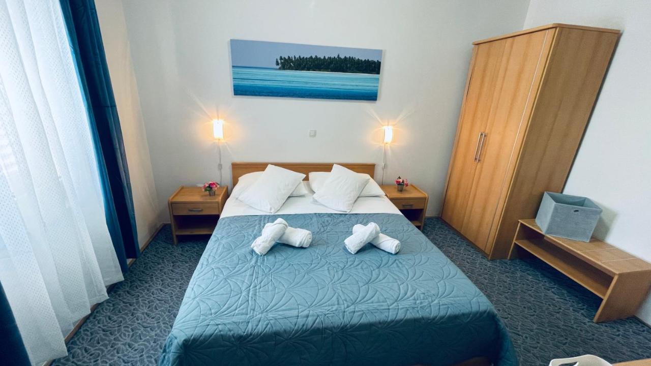 Apartmens And Rooms Madunic V Σπλιτ Εξωτερικό φωτογραφία