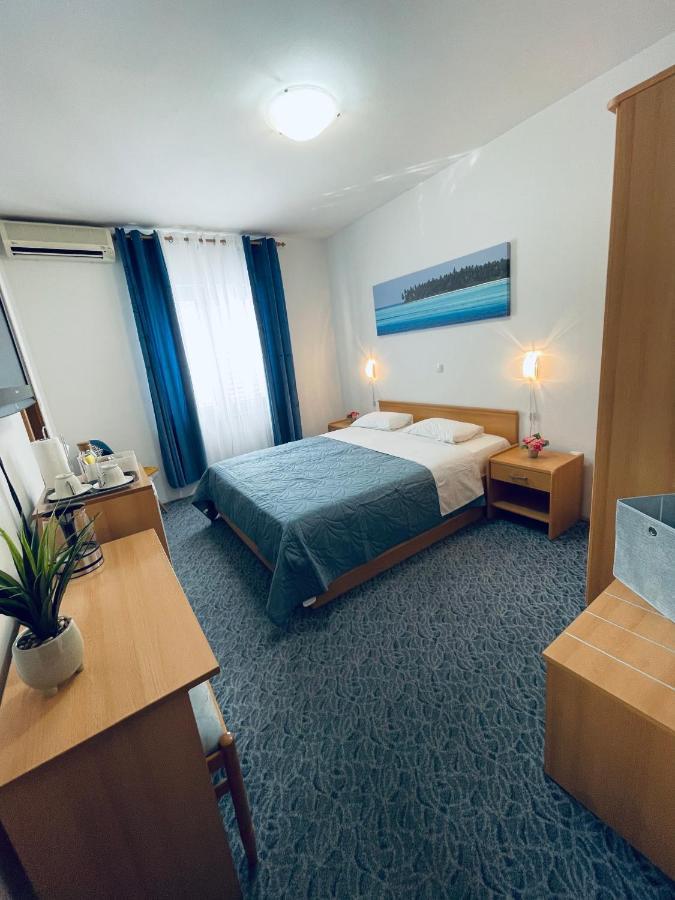 Apartmens And Rooms Madunic V Σπλιτ Εξωτερικό φωτογραφία