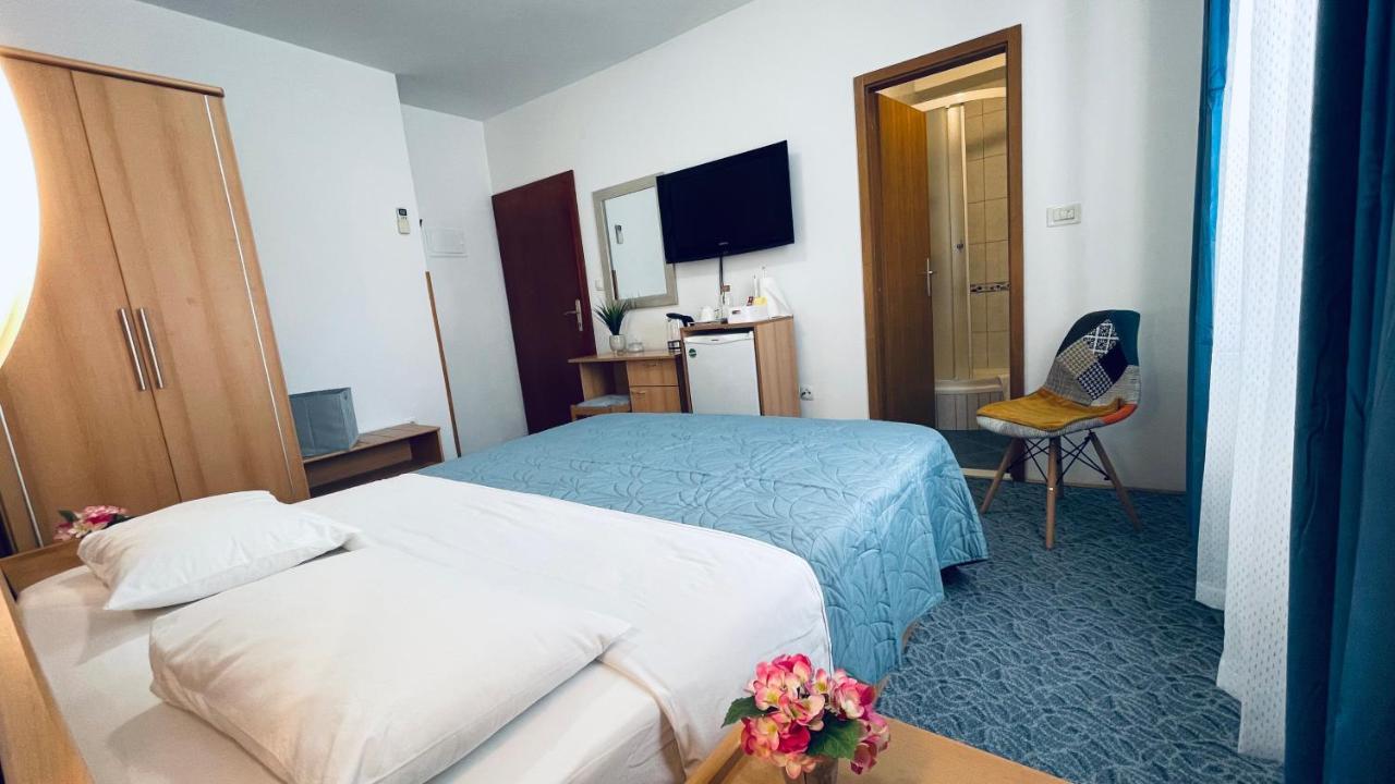 Apartmens And Rooms Madunic V Σπλιτ Εξωτερικό φωτογραφία