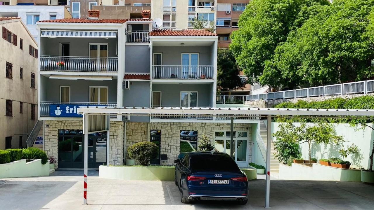 Apartmens And Rooms Madunic V Σπλιτ Εξωτερικό φωτογραφία