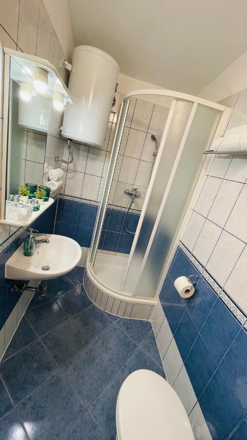 Apartmens And Rooms Madunic V Σπλιτ Εξωτερικό φωτογραφία