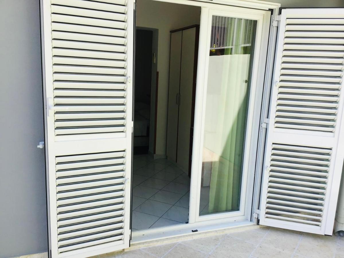 Apartmens And Rooms Madunic V Σπλιτ Εξωτερικό φωτογραφία