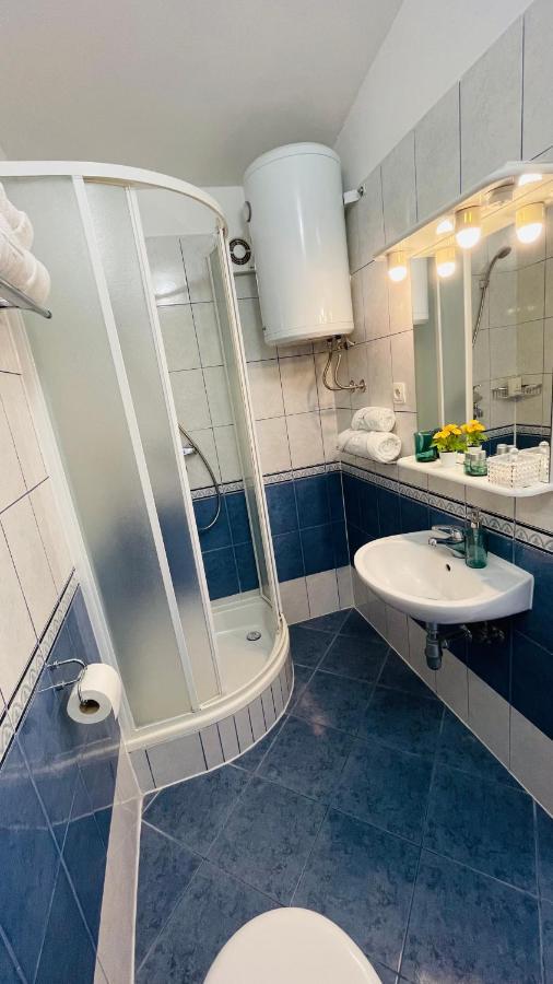 Apartmens And Rooms Madunic V Σπλιτ Εξωτερικό φωτογραφία
