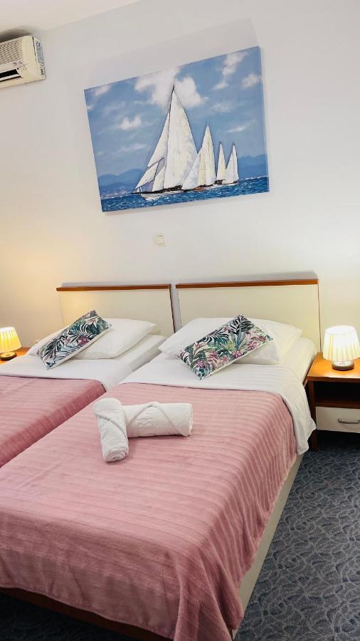 Apartmens And Rooms Madunic V Σπλιτ Εξωτερικό φωτογραφία