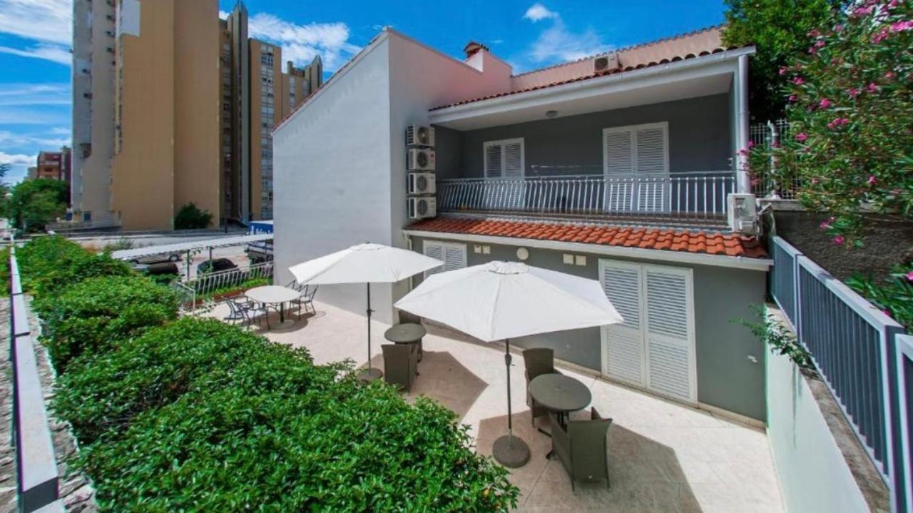 Apartmens And Rooms Madunic V Σπλιτ Εξωτερικό φωτογραφία