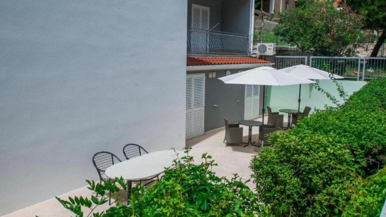 Apartmens And Rooms Madunic V Σπλιτ Εξωτερικό φωτογραφία